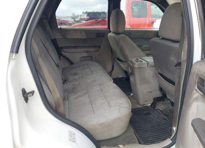 Photo 8 of 2012 Ford Escape XLT (VIN 1FMCU9D70CKC58374)