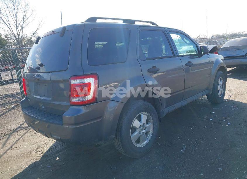 Photo 4 of 2012 Ford Escape XLT (VIN 1FMCU9D70CKC79192)