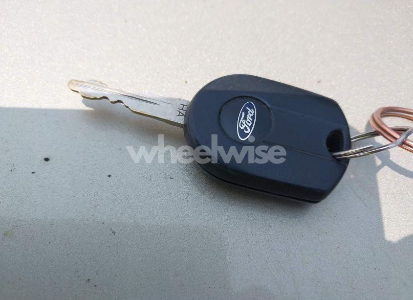 Photo 11 of 2010 Ford Escape XLT (VIN 1FMCU9D71AKA94985)