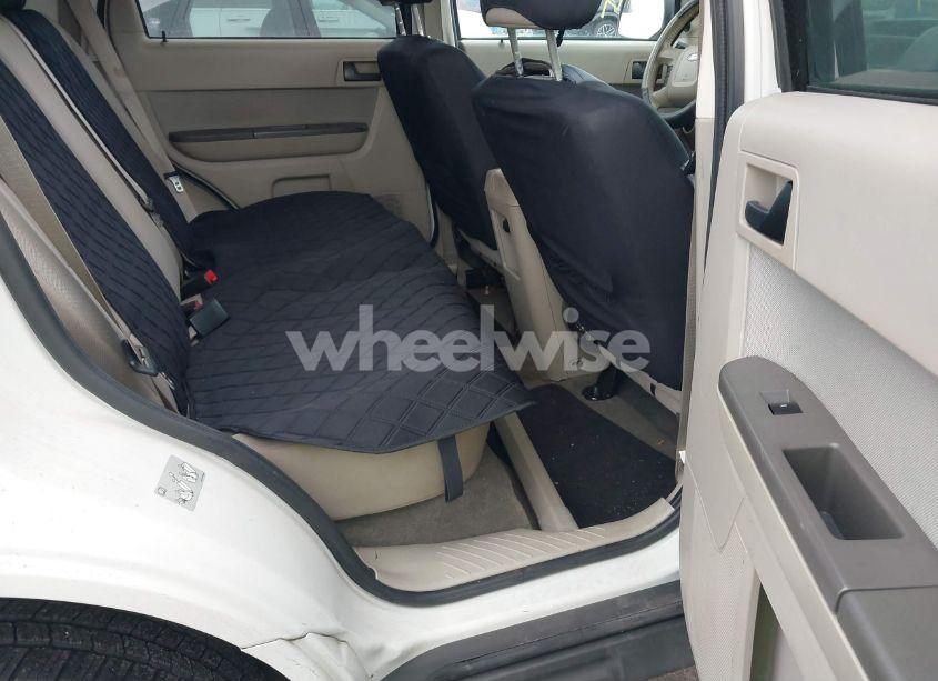 Photo 8 of 2010 Ford Escape XLT (VIN 1FMCU9D71AKC14879)