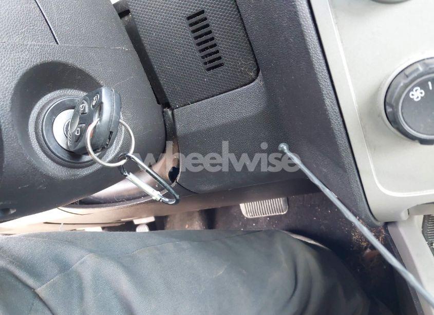 Photo 11 of 2010 Ford Escape XLT (VIN 1FMCU9D71AKC60423)