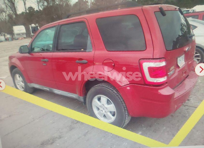 Photo 3 of 2010 Ford Escape XLT (VIN 1FMCU9D71AKC91378)