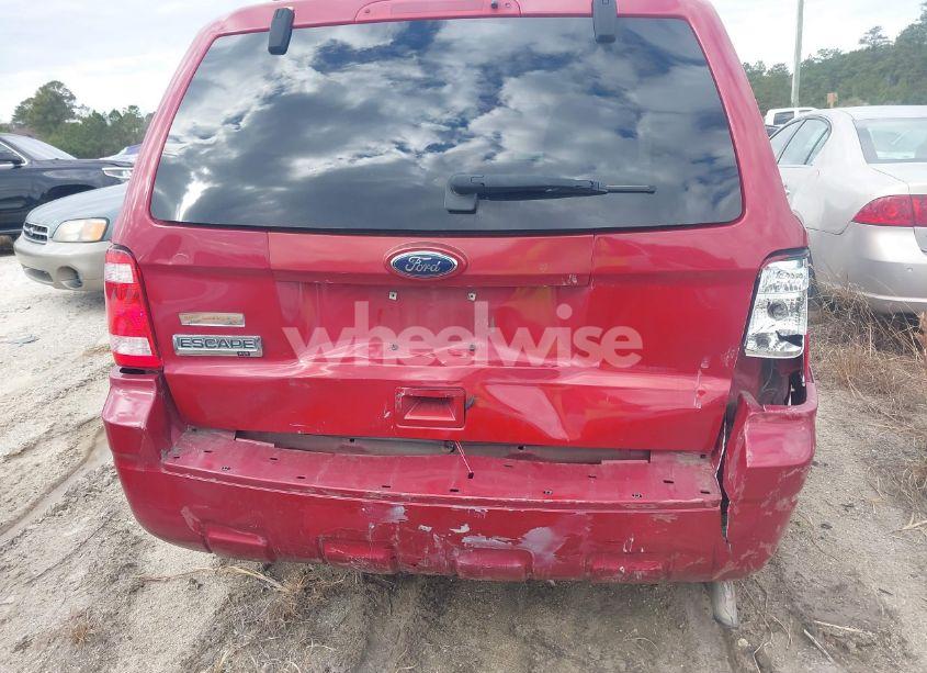 Photo 6 of 2010 Ford Escape XLT (VIN 1FMCU9D71AKC91378)
