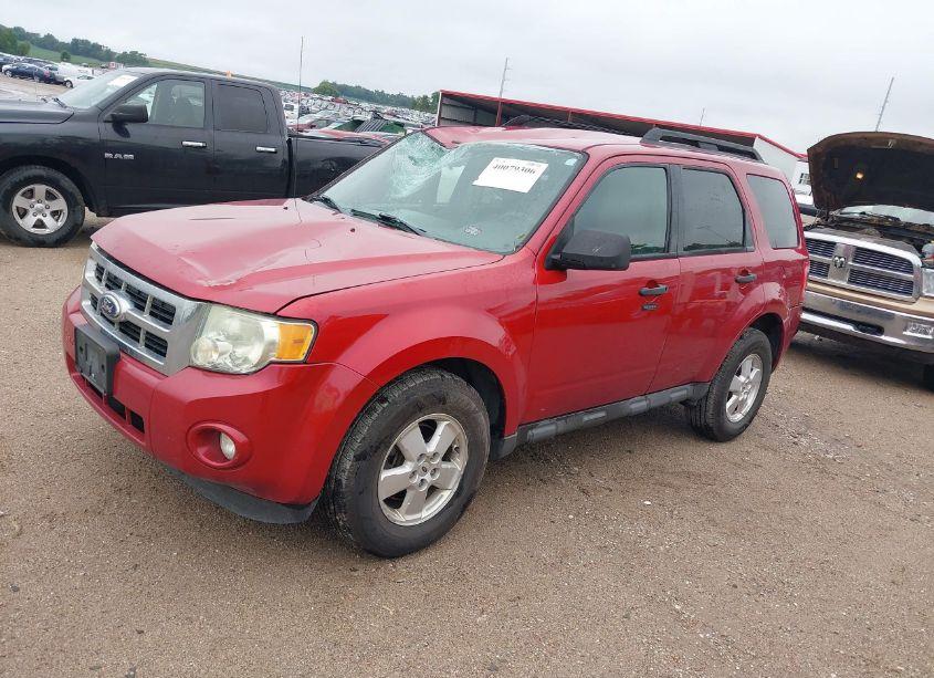 Photo 2 of 2010 Ford Escape XLT (VIN 1FMCU9D71AKD32706)