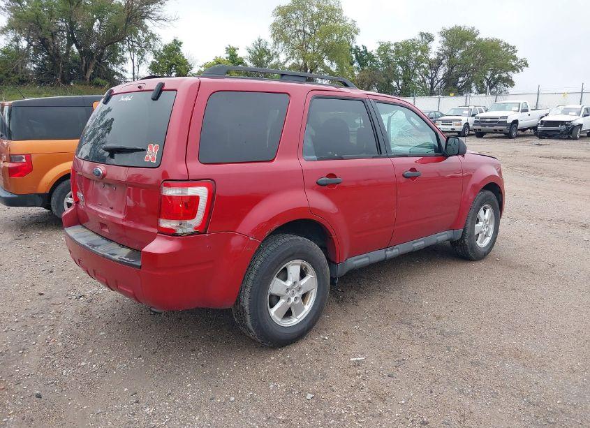 Photo 4 of 2010 Ford Escape XLT (VIN 1FMCU9D71AKD32706)