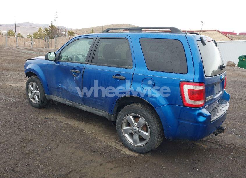 Photo 3 of 2011 Ford Escape XLT (VIN 1FMCU9D71BKA14912)
