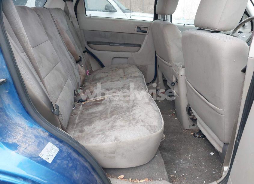 Photo 8 of 2011 Ford Escape XLT (VIN 1FMCU9D71BKA14912)