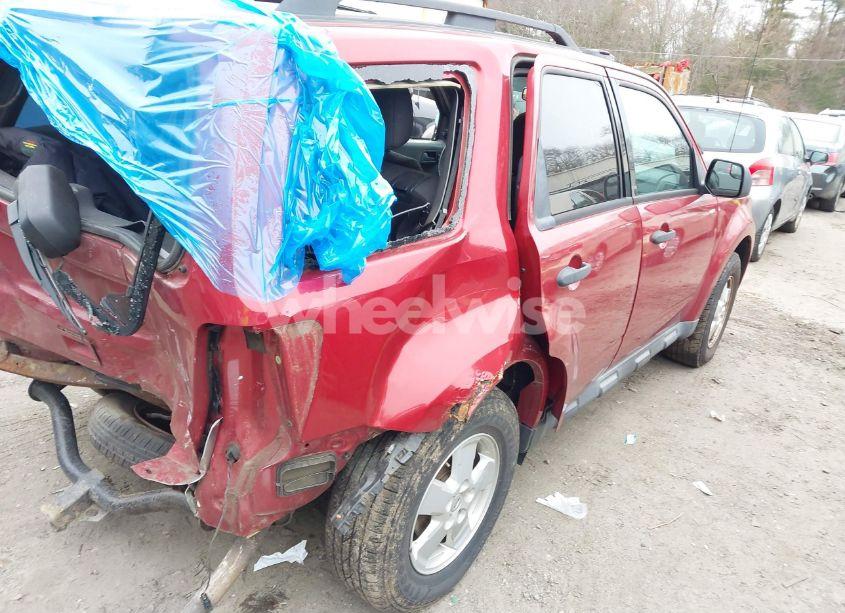 Photo 4 of 2012 Ford Escape XLT (VIN 1FMCU9D71CKB46988)