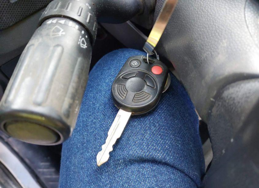 Photo 11 of 2012 Ford Escape XLT (VIN 1FMCU9D71CKB87203)