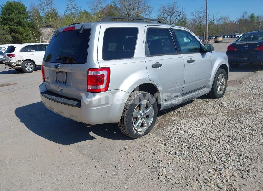 Photo 4 of 2012 Ford Escape XLT (VIN 1FMCU9D71CKC58576)