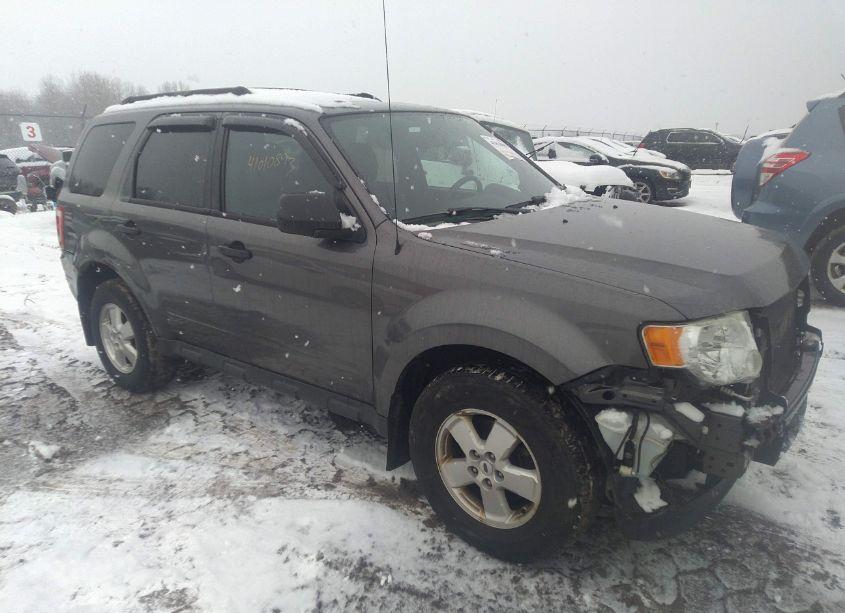 2012 Ford Escape XLT (VIN 1FMCU9D71CKC73871) main photo