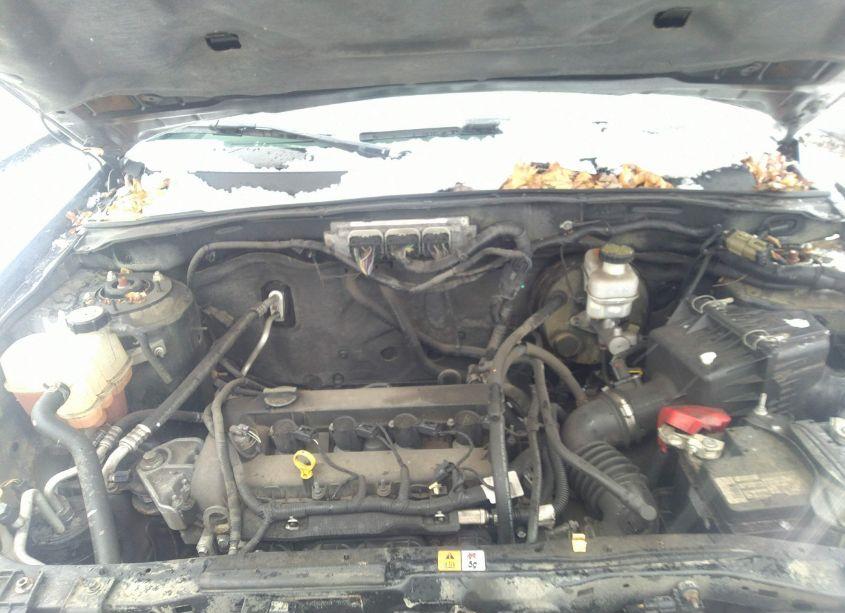 Photo 10 of 2012 Ford Escape XLT (VIN 1FMCU9D71CKC73871)