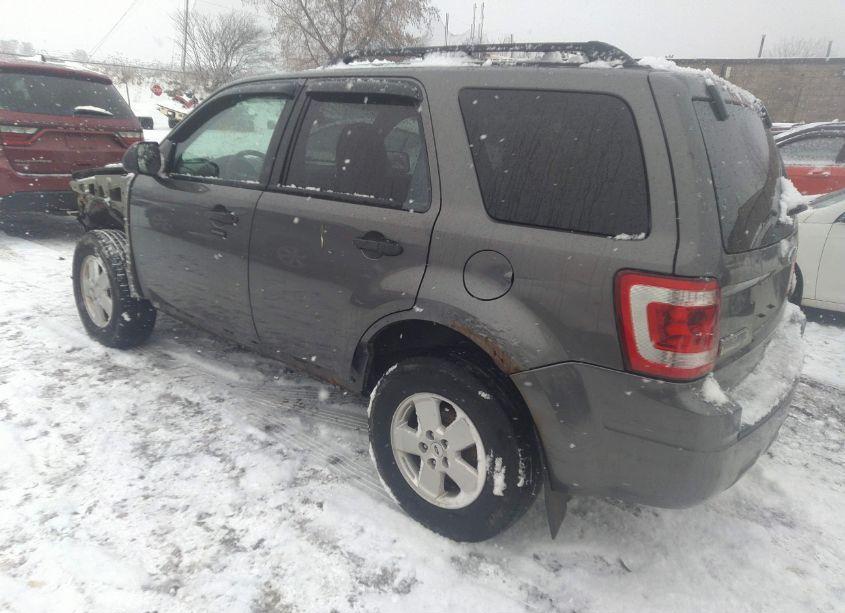Photo 3 of 2012 Ford Escape XLT (VIN 1FMCU9D71CKC73871)