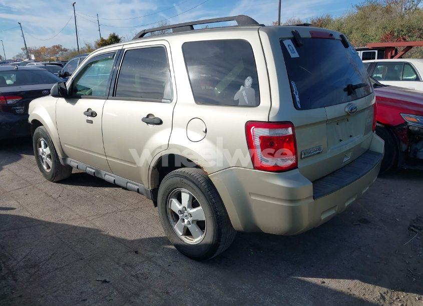 Photo 3 of 2010 Ford Escape XLT (VIN 1FMCU9D72AKC03826)