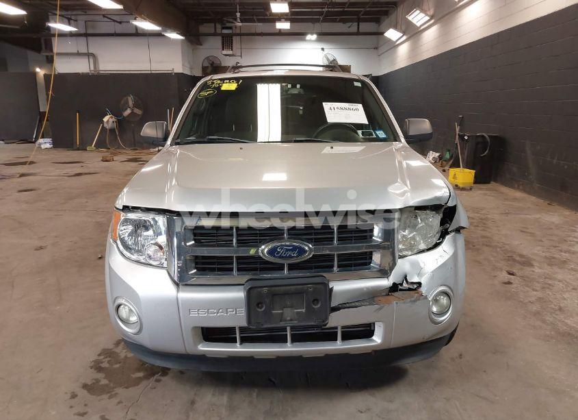 Photo 12 of 2010 Ford Escape XLT (VIN 1FMCU9D72AKD41544)