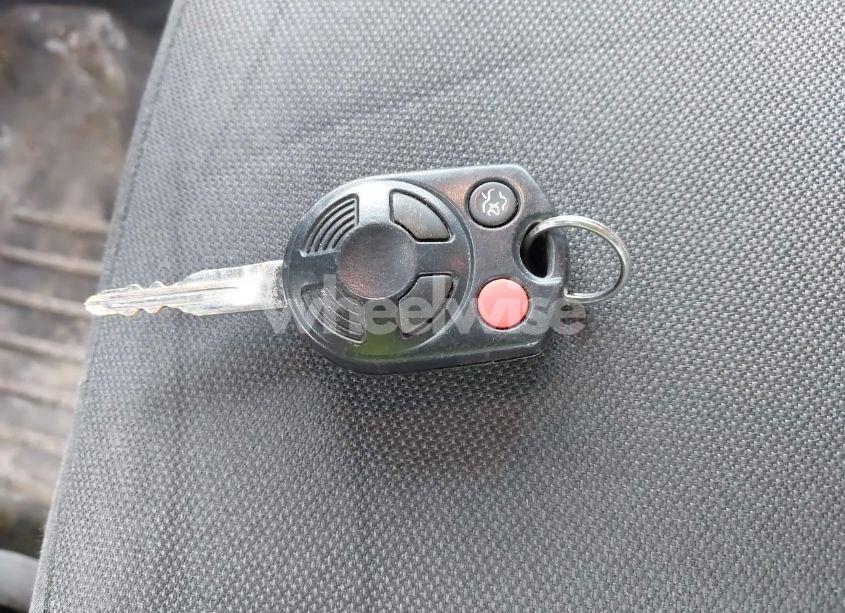 Photo 11 of 2011 Ford Escape XLT (VIN 1FMCU9D72BKA46722)