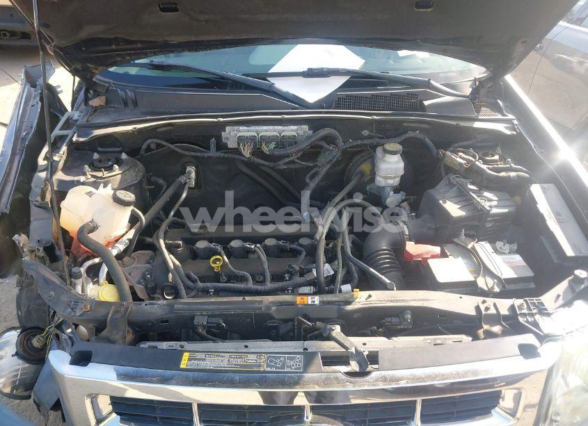 Photo 10 of 2012 Ford Escape XLT (VIN 1FMCU9D72CKA01930)