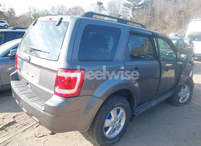 Photo 4 of 2012 Ford Escape XLT (VIN 1FMCU9D72CKA01930)