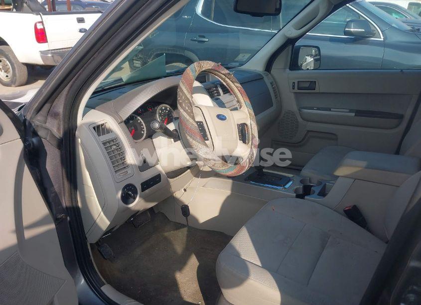 Photo 5 of 2012 Ford Escape XLT (VIN 1FMCU9D72CKA01930)