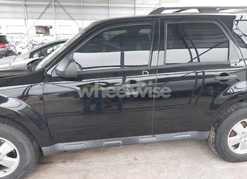 Photo 14 of 2012 Ford Escape XLT (VIN 1FMCU9D72CKA78796)