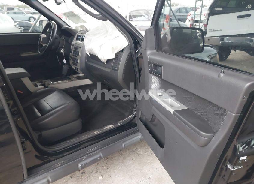 Photo 5 of 2012 Ford Escape XLT (VIN 1FMCU9D72CKA78796)