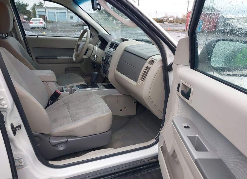 Photo 5 of 2012 Ford Escape XLT (VIN 1FMCU9D72CKC84216)