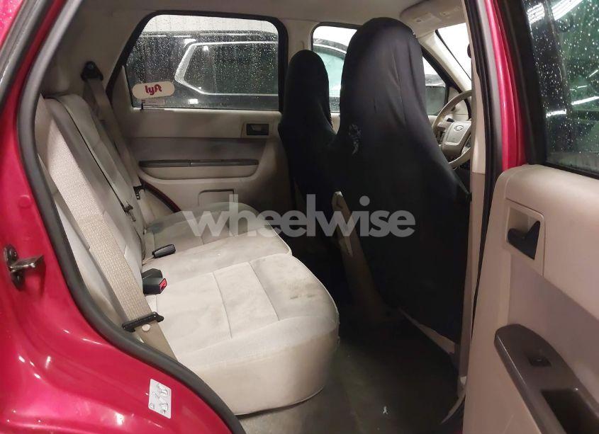 Photo 8 of 2010 Ford Escape XLT (VIN 1FMCU9D73AKC73951)