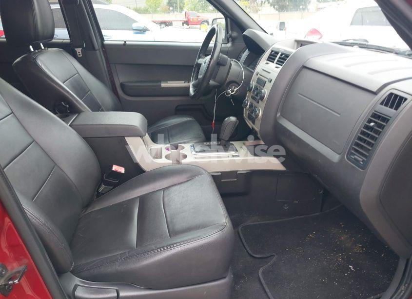 Photo 5 of 2011 Ford Escape XLT (VIN 1FMCU9D73BKC07742)