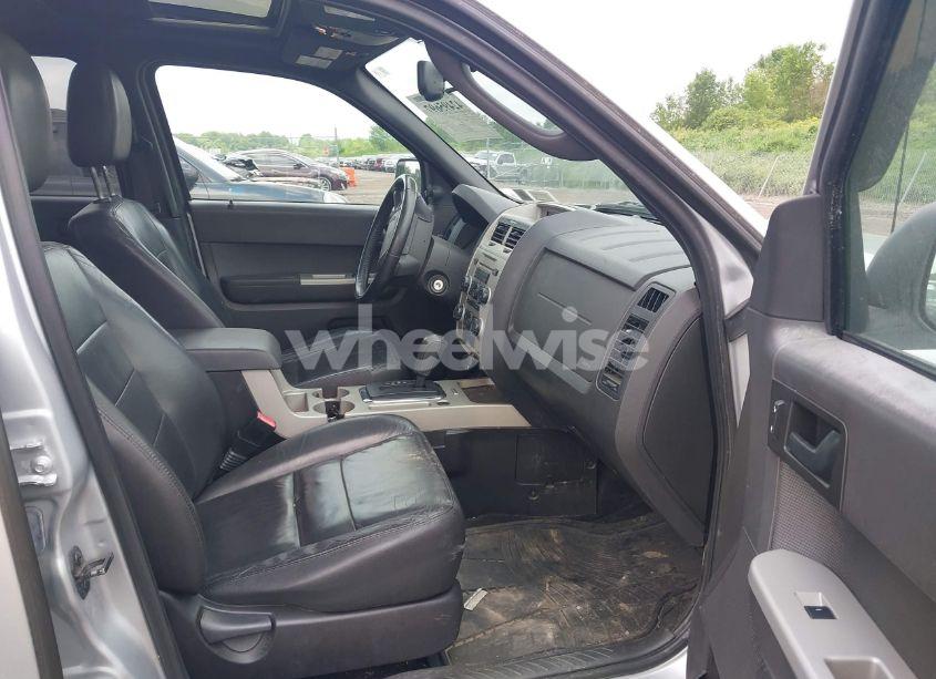 Photo 5 of 2012 Ford Escape XLT (VIN 1FMCU9D73CKA03010)