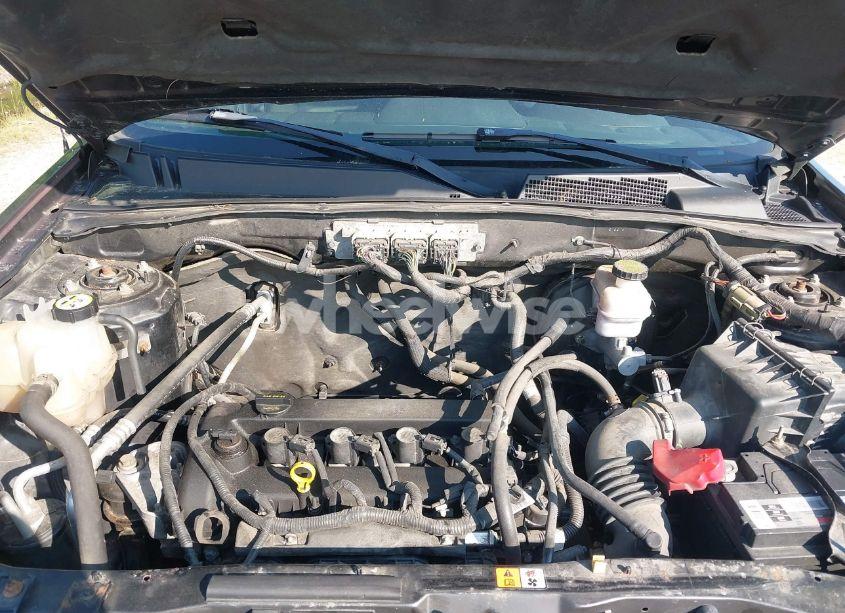 Photo 10 of 2012 Ford Escape XLT (VIN 1FMCU9D73CKA19398)