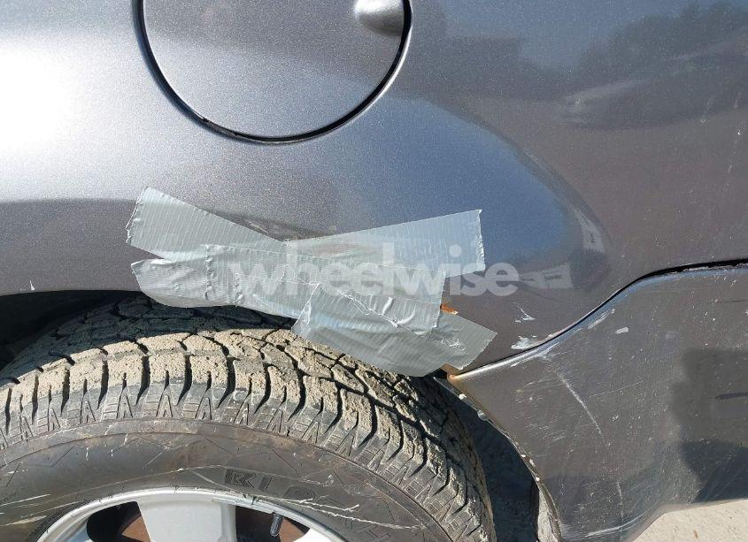 Photo 6 of 2012 Ford Escape XLT (VIN 1FMCU9D73CKA19398)