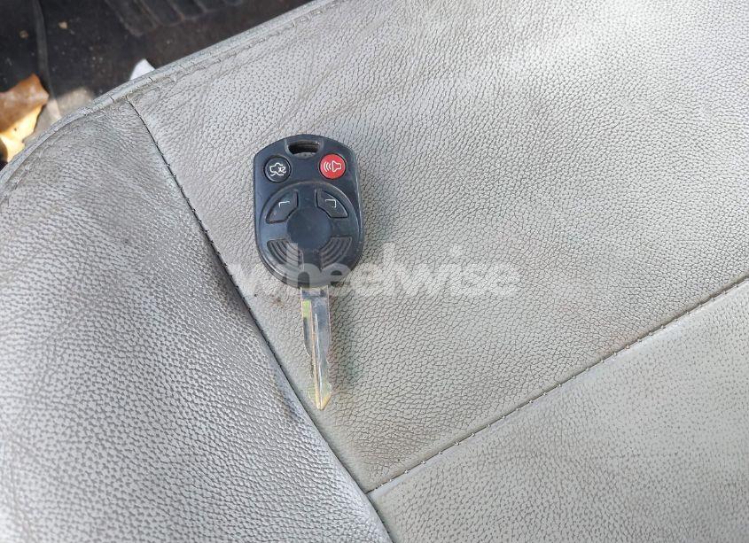 Photo 11 of 2010 Ford Escape XLT (VIN 1FMCU9D74AKC23611)