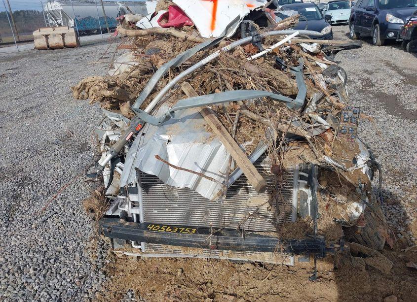 Photo 10 of 2011 Ford Escape XLT (VIN 1FMCU9D74BKA45507)