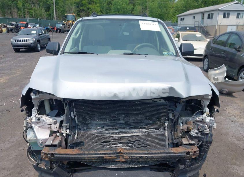 Photo 12 of 2011 Ford Escape XLT (VIN 1FMCU9D74BKA90754)