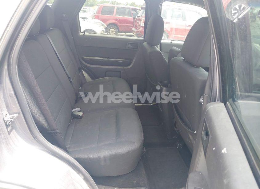 Photo 8 of 2011 Ford Escape XLT (VIN 1FMCU9D74BKB92555)