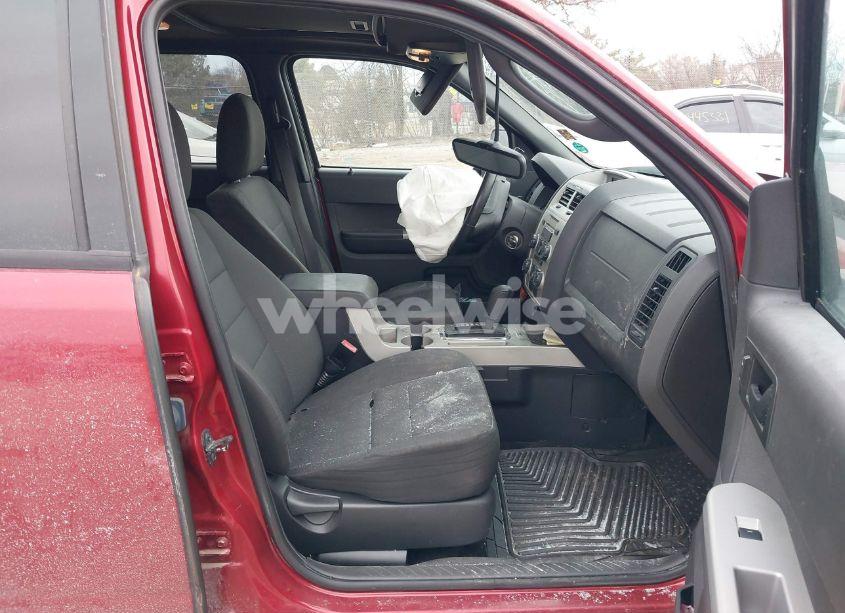Photo 5 of 2012 Ford Escape XLT (VIN 1FMCU9D74CKB27979)