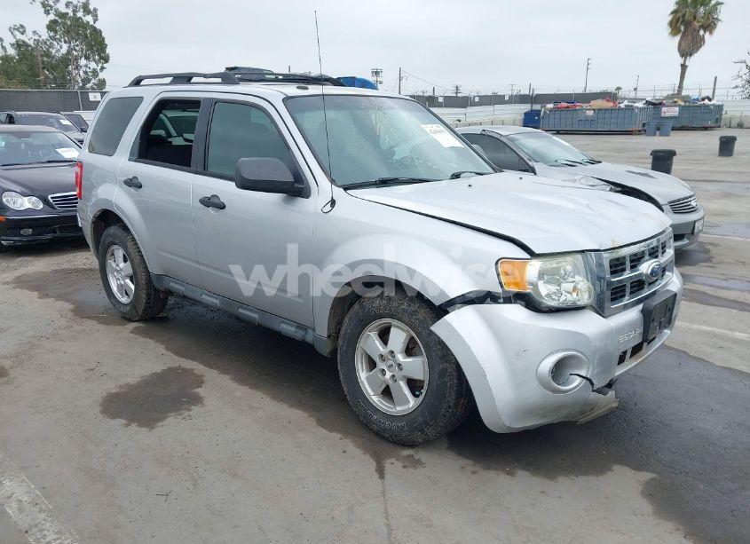 2012 Ford Escape XLT (VIN 1FMCU9D74CKB79211) main photo