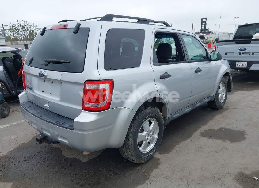 Photo 4 of 2012 Ford Escape XLT (VIN 1FMCU9D74CKB79211)