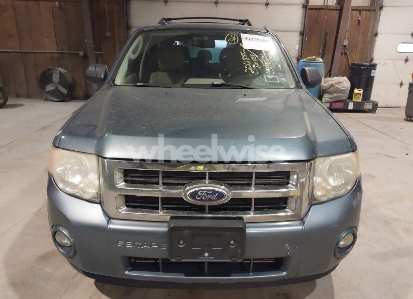 Photo 12 of 2010 Ford Escape XLT (VIN 1FMCU9D75AKB77500)