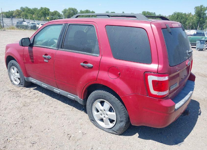 Photo 3 of 2010 Ford Escape XLT (VIN 1FMCU9D75AKB94992)