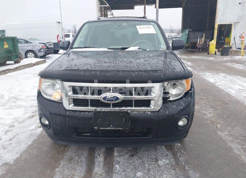 Photo 6 of 2010 Ford Escape XLT (VIN 1FMCU9D75AKD44003)