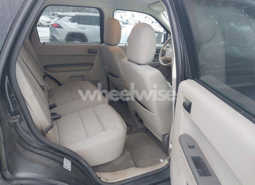 Photo 8 of 2010 Ford Escape XLT (VIN 1FMCU9D75AKD44003)