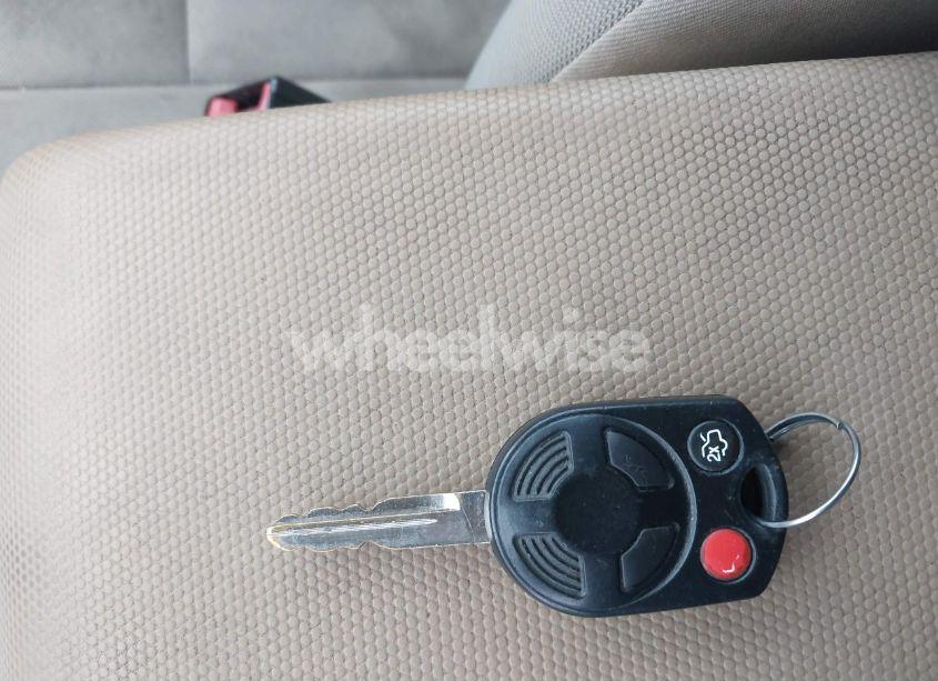 Photo 11 of 2011 Ford Escape XLT (VIN 1FMCU9D75BKA36007)