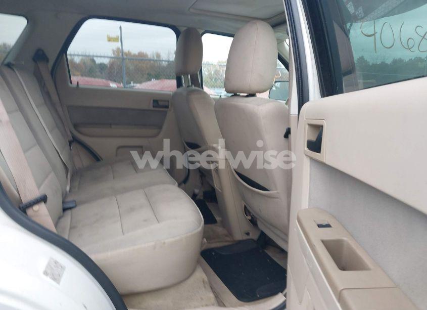 Photo 8 of 2011 Ford Escape XLT (VIN 1FMCU9D75BKA36007)