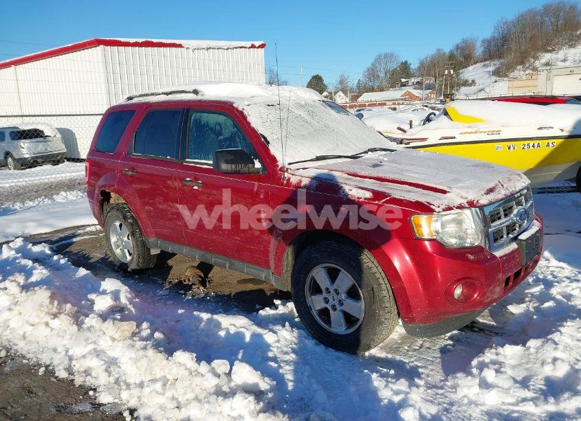 2012 Ford Escape XLT (VIN 1FMCU9D75CKA56470) main photo