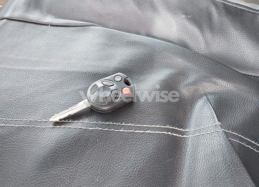 Photo 11 of 2012 Ford Escape XLT (VIN 1FMCU9D75CKB25206)