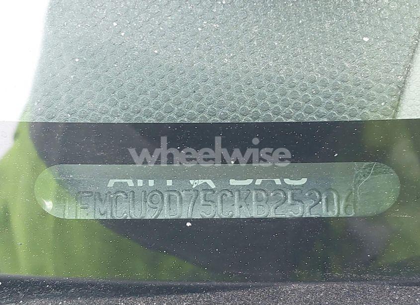 Photo 9 of 2012 Ford Escape XLT (VIN 1FMCU9D75CKB25206)