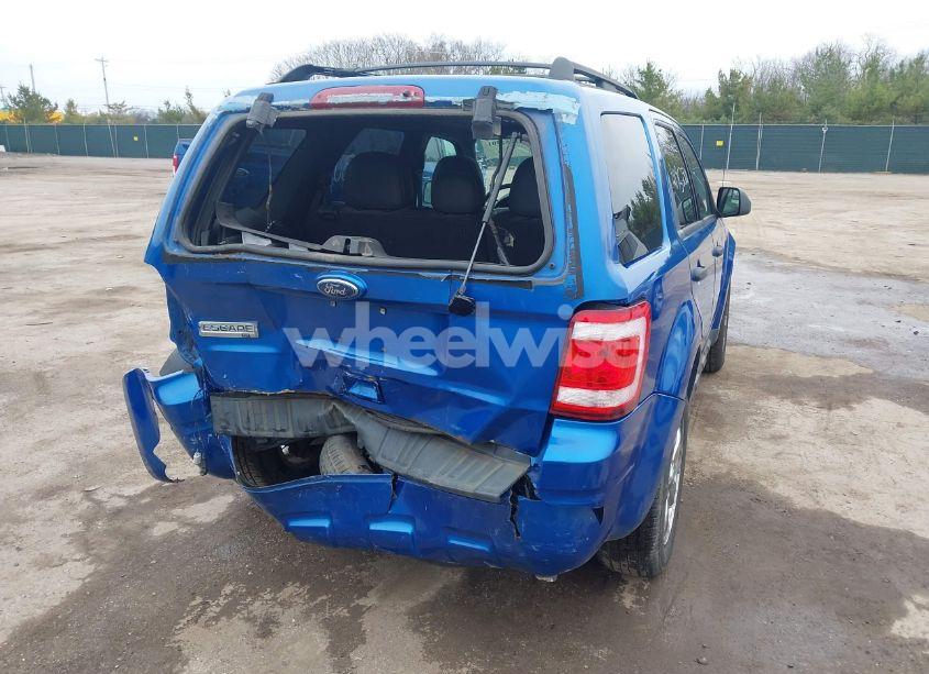 Photo 4 of 2012 Ford Escape XLT (VIN 1FMCU9D75CKB51787)