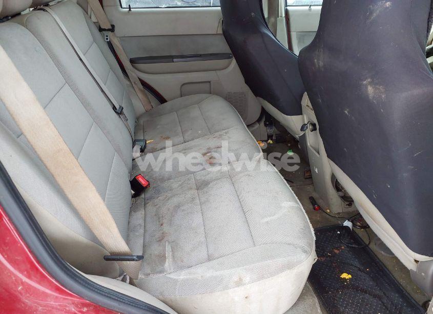 Photo 8 of 2010 Ford Escape XLT (VIN 1FMCU9D76AKC22265)