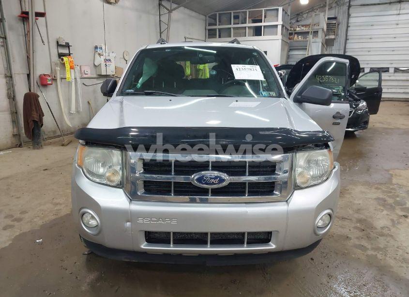 Photo 12 of 2011 Ford Escape XLT (VIN 1FMCU9D76BKB71349)